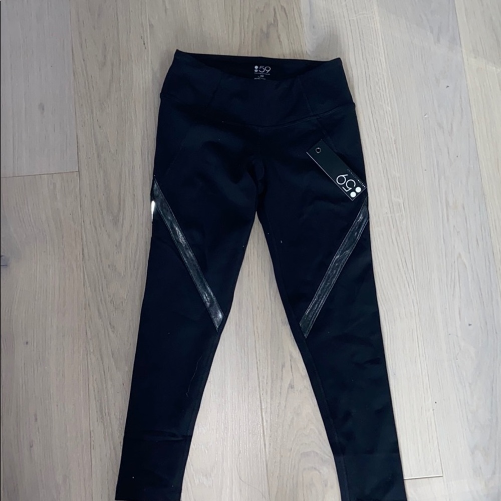 Brand new splits59 legging w reflective detail